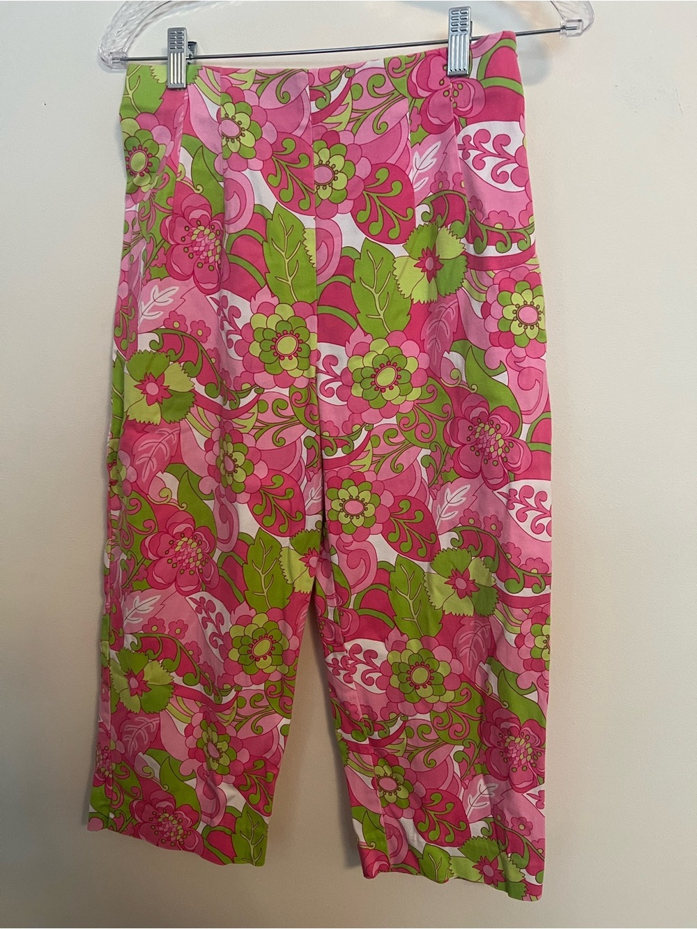 Briggs New York Pink & Green Floral Capris